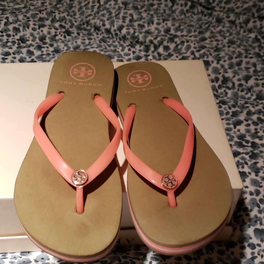 Flip flops